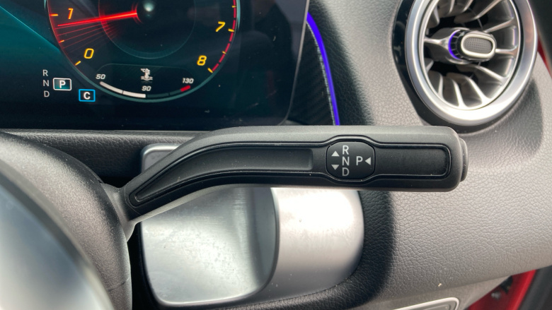 Mercedes-Benz GLB 200 AMG Line Premium 5dr 7G-Tronic Petrol Estate